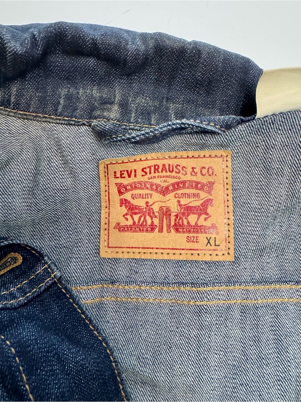 Levi Strauss Signature Dark Wash Denim Jacket Women’s XL - Picture 5 of 8